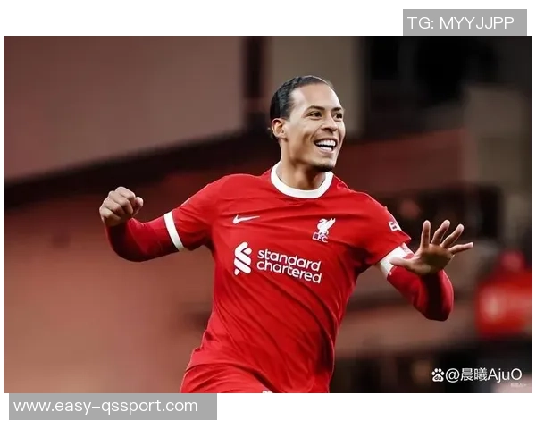 埃因霍温队长回应争议轻推范戴克称其身材高大应能承受 埃因霍温队长回应争议轻推范戴克称其身材高大应能承受